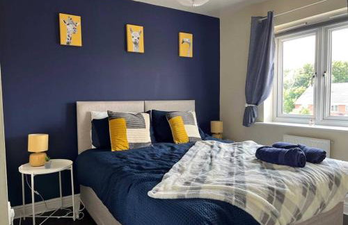 Large 4 Bedroom 3 Bathroom Town House with Secure Parking by Amazing Spaces Relocations Ltd - Foto 5