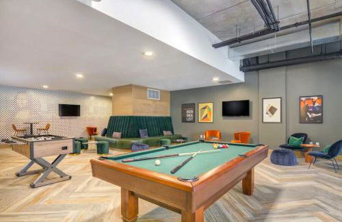 Spacious and Modern With Premium Amenities Near U of M - Foto 24