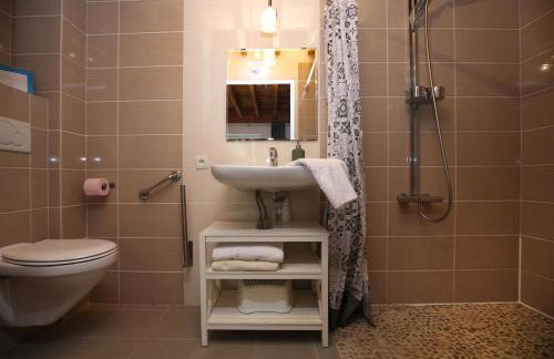 LA FERME DE LONGUES maisons spécialisées pour les familles avec jeunes enfants - Foto 34