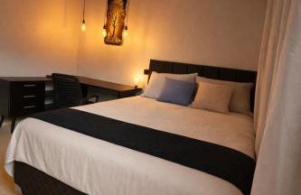 Smart Suíte 105 - com Piscina, Home Office, Ar-condicionado, WiFi prox shopping - Foto 9