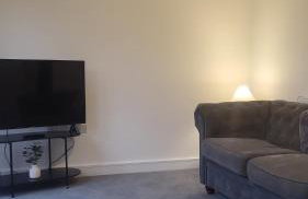 Contemporary 3-Bedroom Home Quiet Rotherham Location with Parking - Foto 9