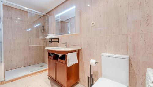 Estudio en Moncloa - Foto 3, Shower