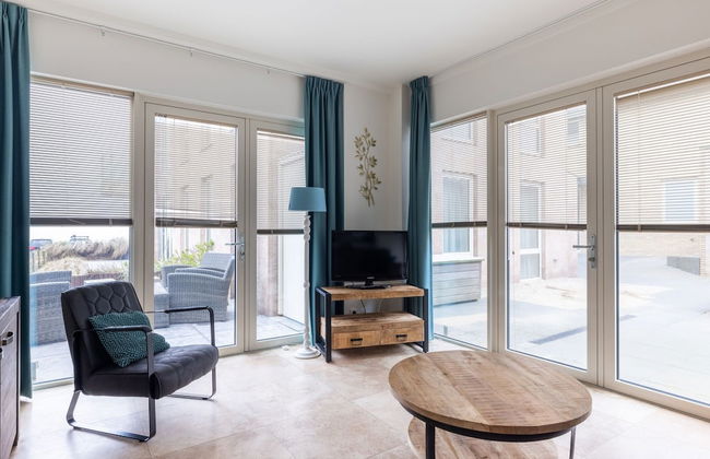 Luxury Apartment in a Residence Right on the Boulevard and the Beach - Foto 57