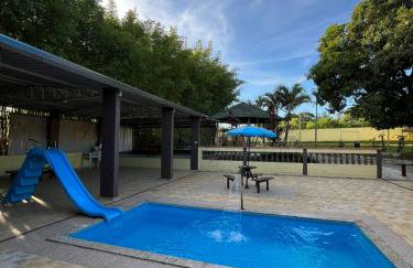 Chácara charmosa com piscina, campo de futebol - Photo 22