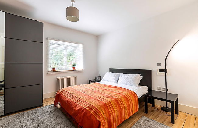 Stylish Chiswick Apartment With a Private Terrace - Foto 23