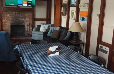 Birch Shores Resort - The Aspen Cottage - Foto 13