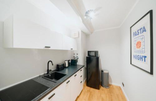 Luxurious 105m2 Penthouse in Prime Location 4 Bedroms & Balcony - Photo 21