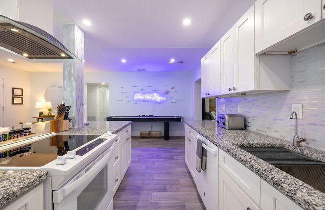 Fun Family-friendly Largo Home Heated Pool - Photo 15