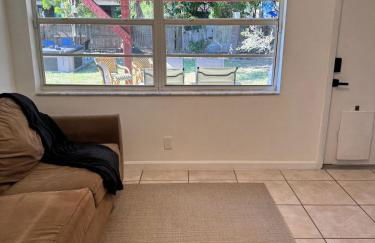 Fort Lauderdale Gem Private Yard and Patio - Foto 9