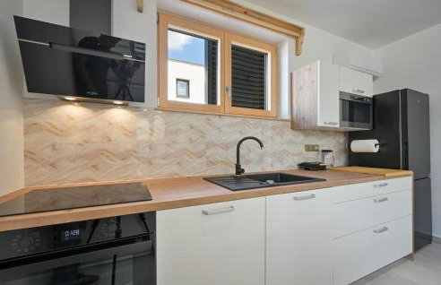 Beautiful Home In Maglenca With Sauna - Foto 19