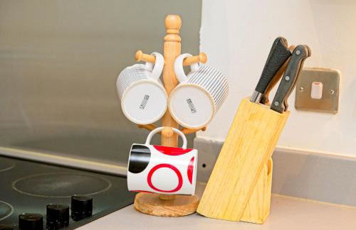 Birmingham City Centre Beautiful Apartment Walking Distance to Bullring Shopping Centre Private Parking - Photo 24