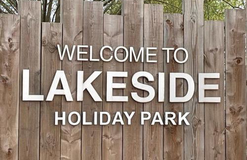Chichester Lakeside Holiday Park Lakefront Lodge - Foto 67