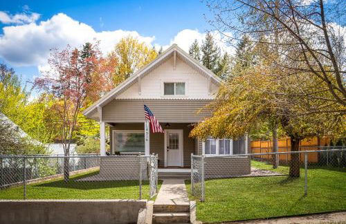 Perfect for Work & Play, 3BR 2BA with Office & WiFi - Foto 1