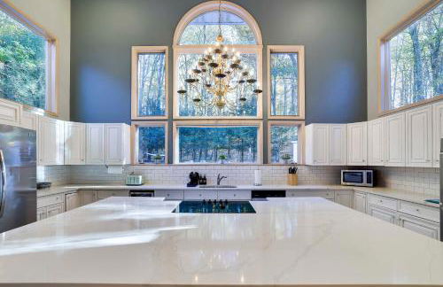 Luxury Villa with Year Round Heated Pool, Sauna, Spa & Fire Pit - Newly Redone - Foto 45