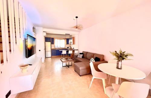 Beach and Golf Holiday Home with private jacuzzi - Foto 16