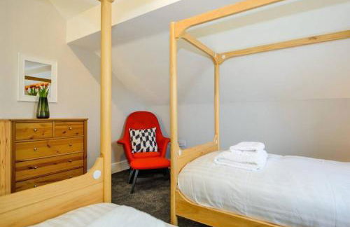 Garden Villa CW70 HOT TUB Lakeside Spa - Foto 25