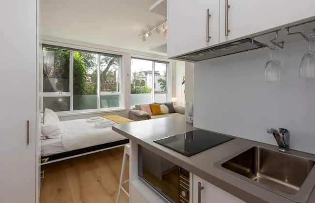 Lovely Studio With Free Parking in East Melbourne! - Foto 5
