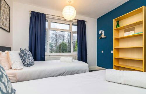 University View-Off-Street Parking-Sleeps 8-Fast WiFi - Foto 64