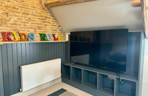 Stunning Countryside House with Pool and Hot Tub - Foto 21