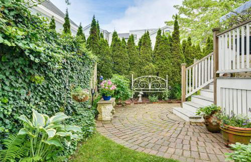 Walk to the T North Shore Retreat Near Salem Fun! - Foto 1