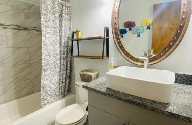 BEAUTIFUL Rustic Modern Remodel IDEAL Location!! - Foto 67