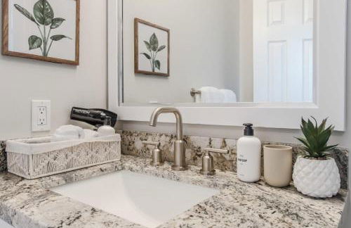 Boho retreat w pool & beach access - Foto 11