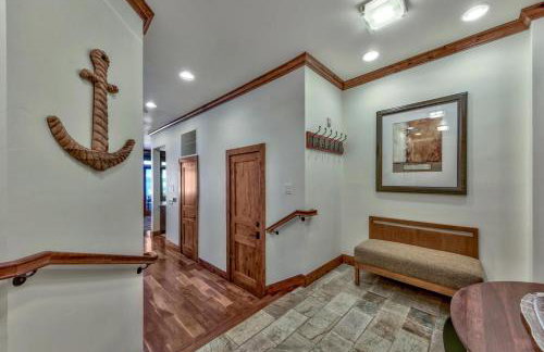 The PEAK Matterhorn 9 - The Ultimate in Lakefront Luxury - Foto 27