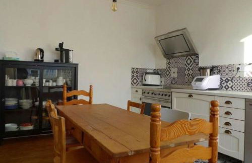 Grande maison dans un village côtier du Finistère - Photo 5