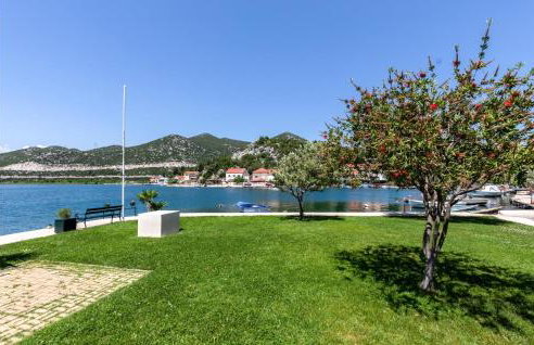 1 Bedroom Nice Home In Rogotin - Photo 17