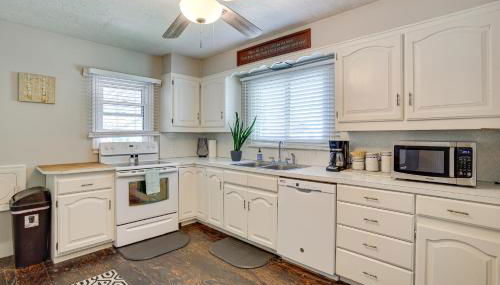 Apt 3 Mi to Dtwn Ogden! Pet-Friendly Backyard - Foto 2