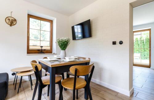 Green Door - Photo 10