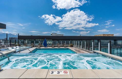 Downtown SLC Luxury 1BD 1BA - Pool HotTub 24hrGym - Foto 41