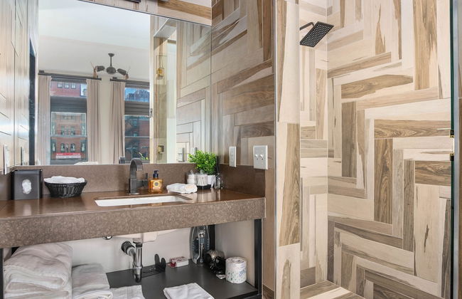 Delightful En Suite Studio - Photo 12