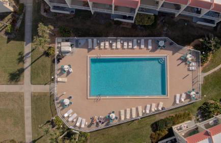 Beautiful Ocean Side 2 Bedroom Condo with Pool - Foto 60