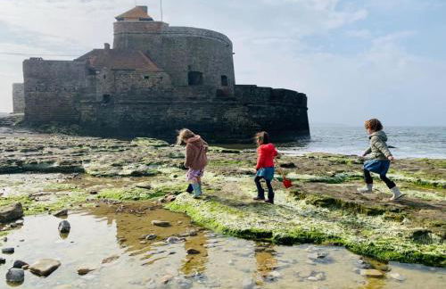 Aiguemarine - Vue Mer & Fort - Confort & Evasion - Foto 9