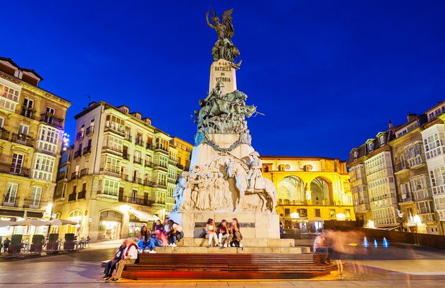 TOP Vitoria-Gasteiz: Private geführte Tour mit Ihrem Handy - Foto 7