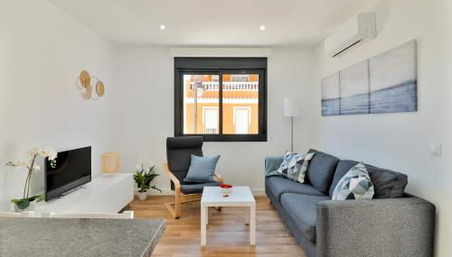 C5 - El Palo Beach 2 Bedroom With Terrace - Photo 3