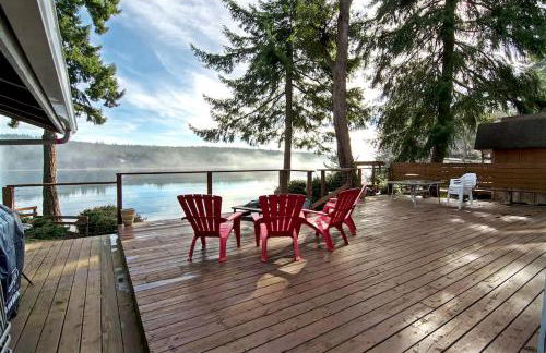 Amazing Sunrise at Coastal Luxury Cabin Rental on Herron Island with Fire Pit and Paddle Boarding near Olympia, Washington - Foto 14