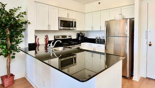 Executive Suite at National Landing - 1BR, Metro, Gym, Pool, Sauna, 2 Queen Beds - Foto 3