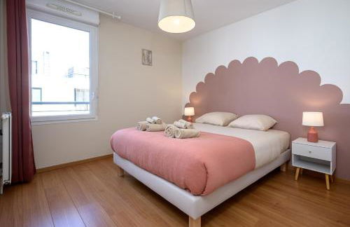 L antre ensoleillee du Minotaure, Parking - Foto 1