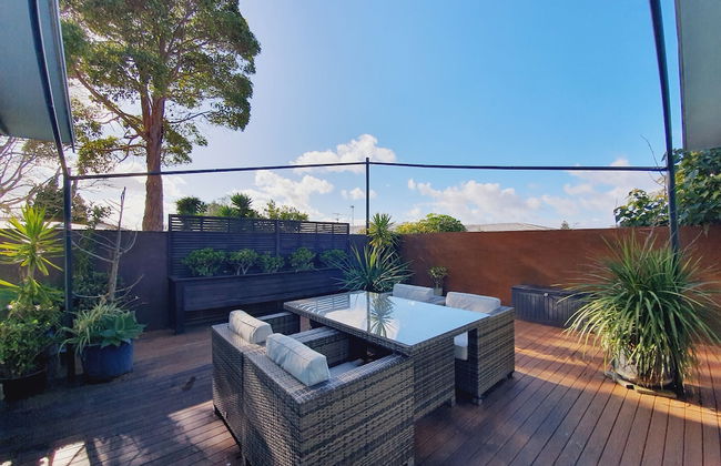 Alice House - Photo 1