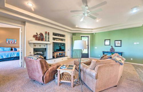 Docs Retreat in Ruidoso Downs with Mtn Views - Foto 5