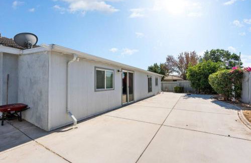 Perfect Home for Work or Relaxing Vacation - Photo 14