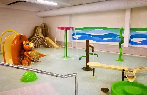 Lazy Bear Lodge with Hot Tub - Finlake Resort and Spa in Devon - Foto 23