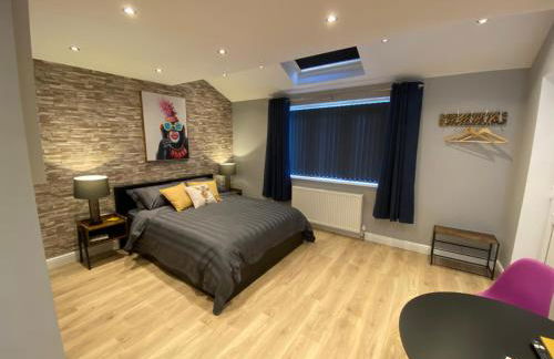 Modern Luxury 1 bed apartment with parking near Stansted Airport - Foto 6