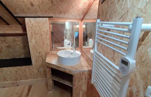 Appartement atypique avec piscine partagée. - Foto 23