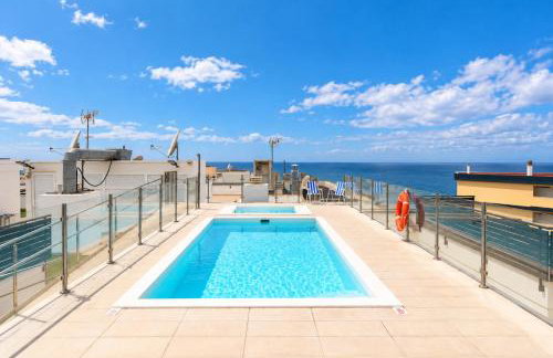 Lupama Suite Rooftop Pool, Sea Views, 2 min to Beach - Foto 30
