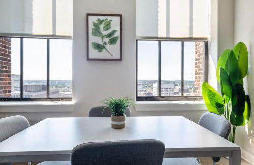 2B 2BA Luxury Downtown Suite Rooftop Deck & Gym - Foto 18