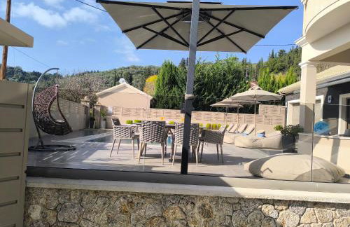 Luxury Villa Matzourana with Private Pool - Foto 28