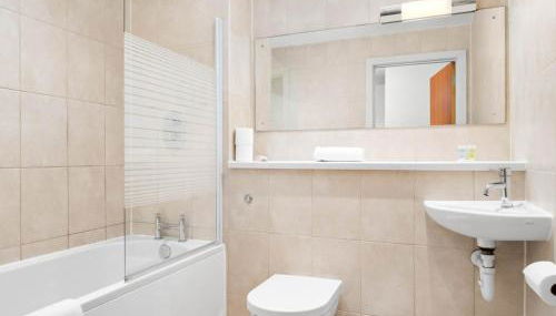 Stylish City Centre Apartment - Chinatown - Balcony - Secure Parking - Netflix 16ARC - Foto 5, towels